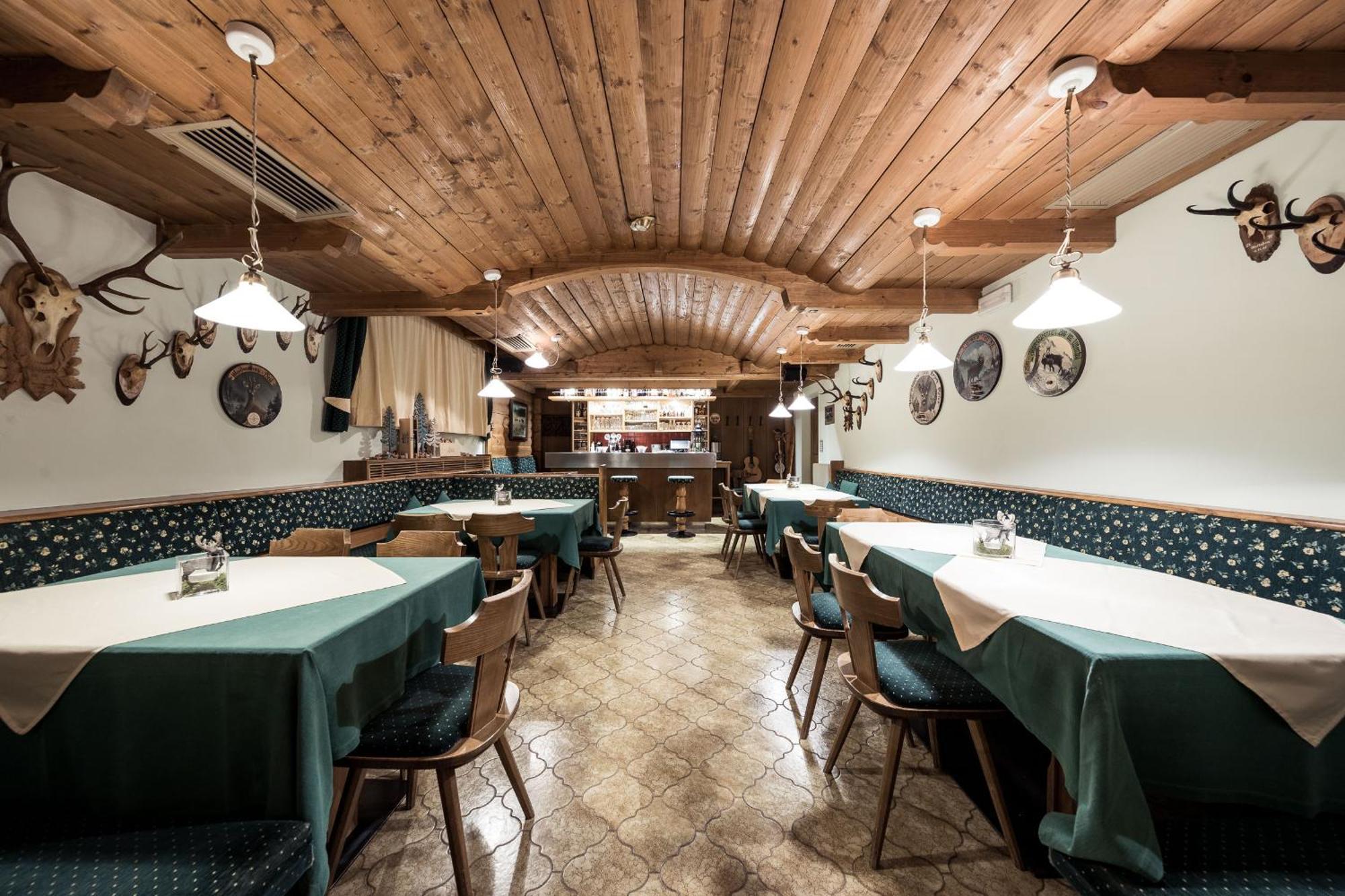 Hotel Alpenhof 欧缇莫 外观 照片