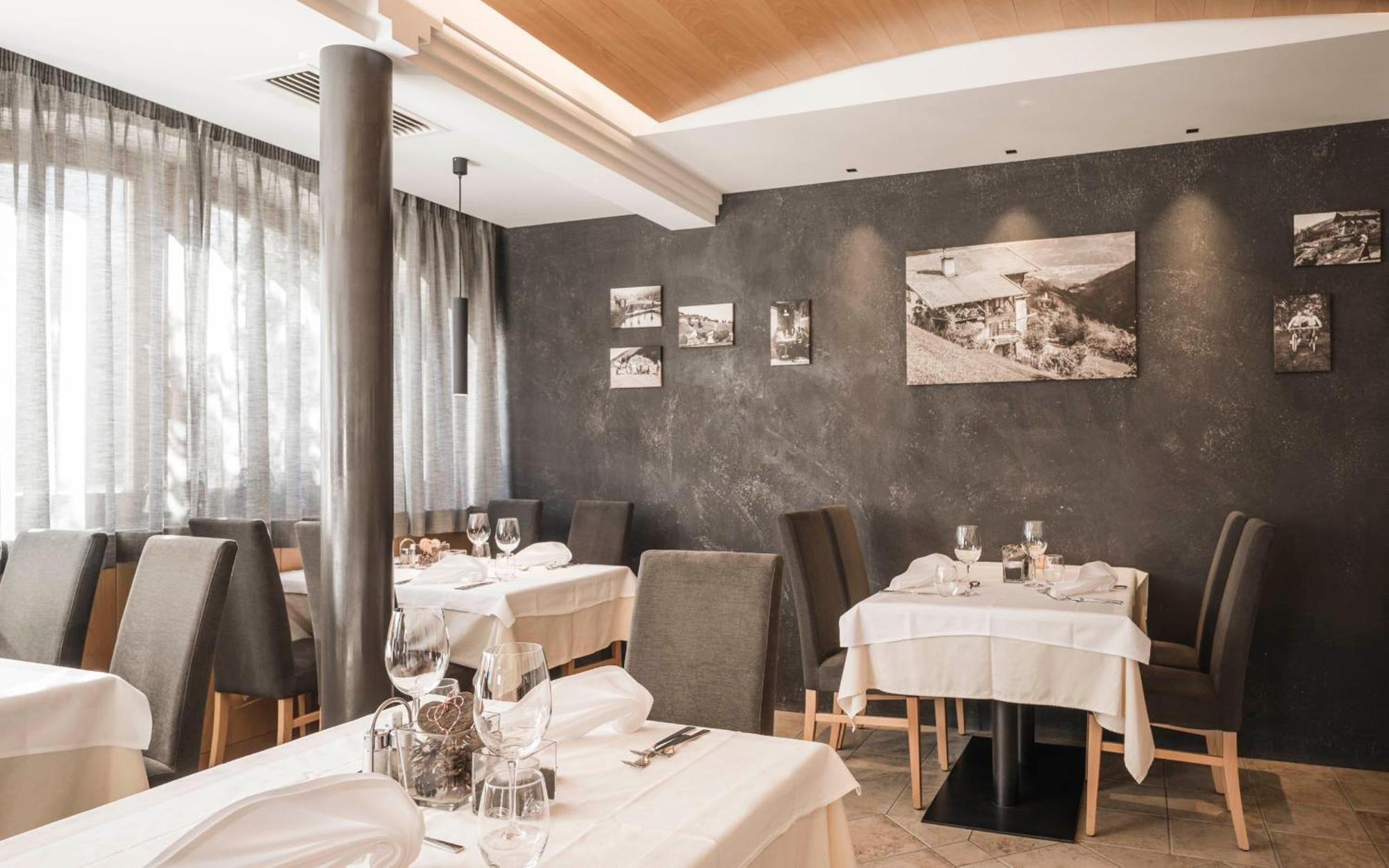 Hotel Alpenhof 欧缇莫 外观 照片